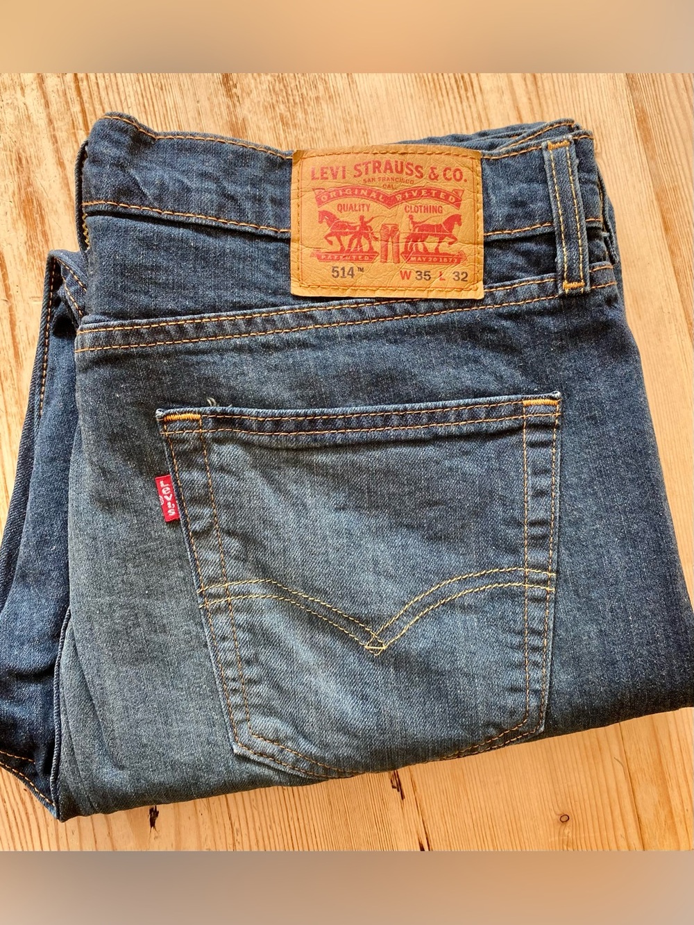 Levi's 514 Slim Straight Jeans in Dark Blue Denim